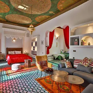 Riad Le Moucharabieh, Fès